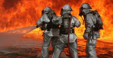los bomberos