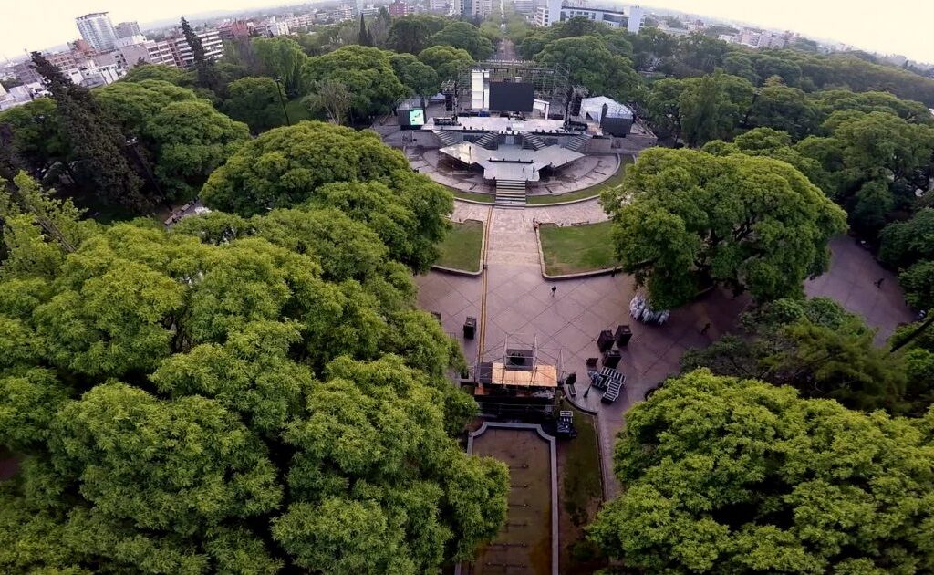 mendoza plaza